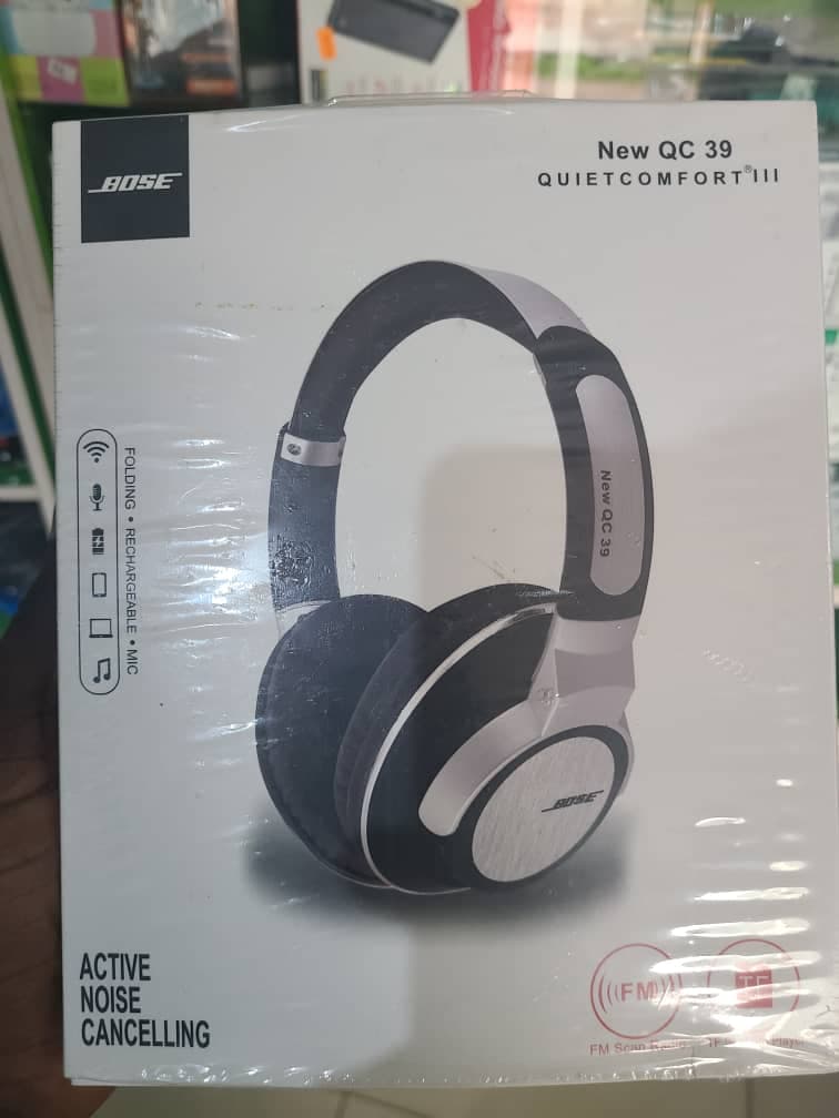 HEADSET NEW QC 39 QUIET COMFORT III